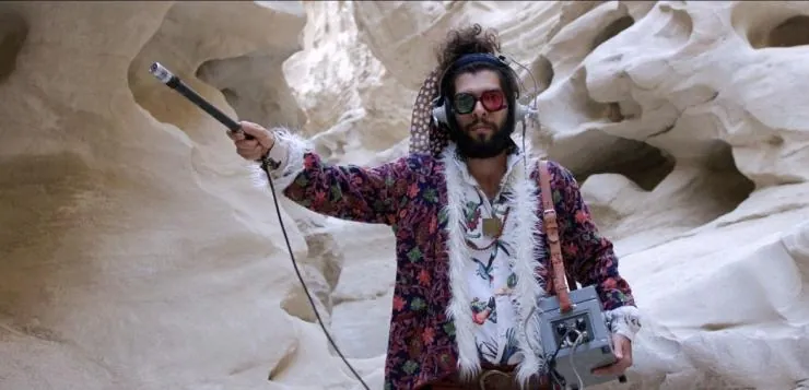 Приходит дракон (2016) через торрент бесплатно Приходит дракон (2016) фильм через торрент бесплатно