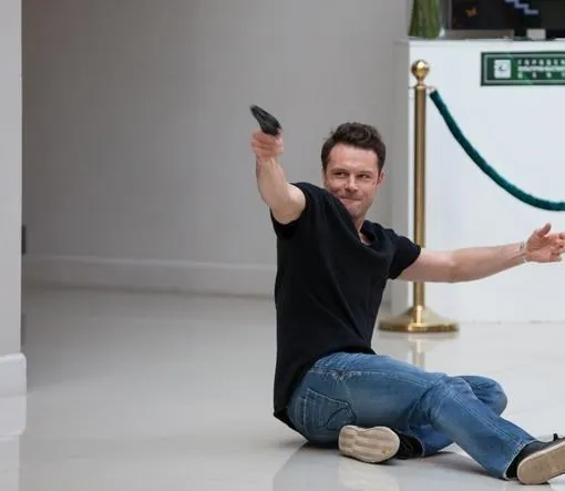 Неизвестный (2017) через торрент бесплатно Неизвестный (2017) сериал через торрент бесплатно