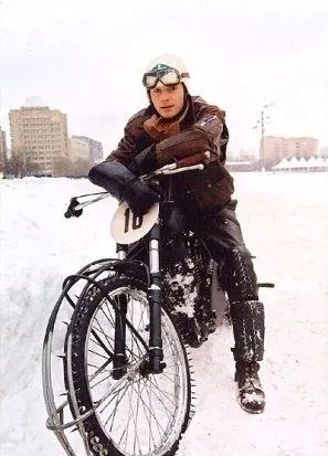 Московская сага (2004) в хорошем качестве через торрент Московская сага (2004) сериал в хорошем качестве через торрент