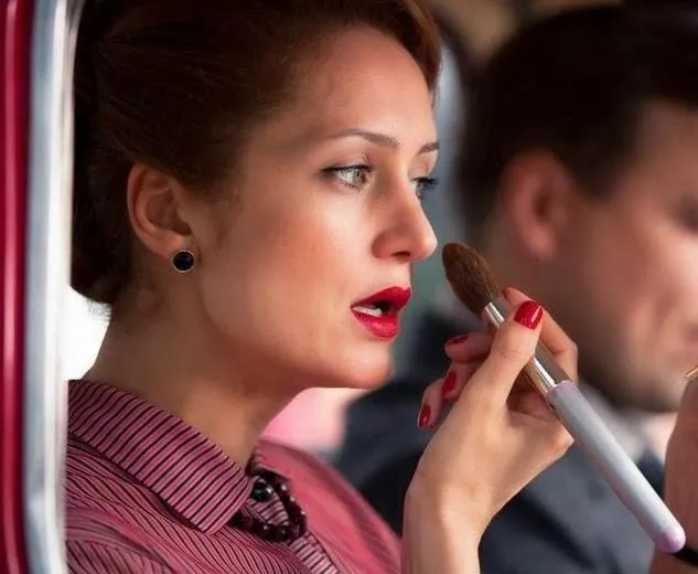 Оттепель (2013) в хорошем качестве через торрент Оттепель (2013) сериал в хорошем качестве через торрент