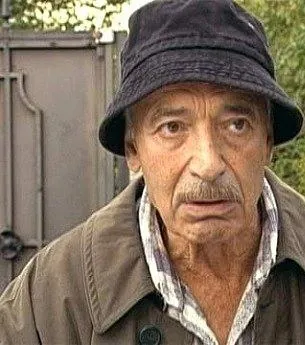 Семейный дом (2010) через торрент бесплатно Семейный дом (2010) сериал через торрент бесплатно