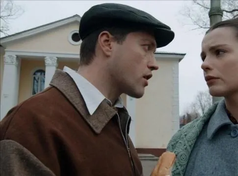 Красная королева (2015) через торрент бесплатно Красная королева (2015) сериал через торрент бесплатно