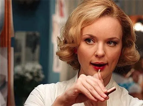 Красная королева (2015) в хорошем качестве через торрент Красная королева (2015) сериал в хорошем качестве через торрент