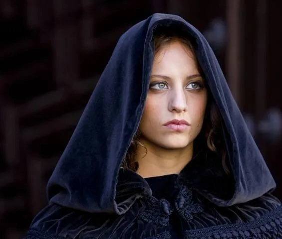 Изабелла (2011) через торрент скачать Изабелла (2011) сериал через торрент скачать