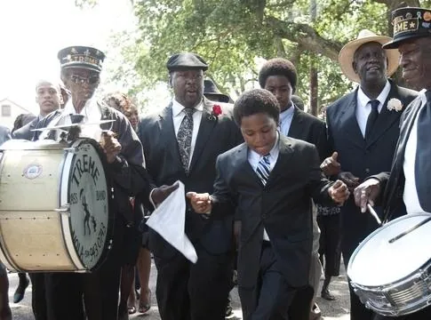 Тримей (2010) через торрент скачать Тримей (2010) сериал через торрент скачать