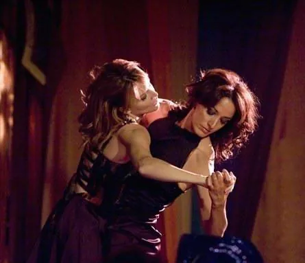 Секс в другом городе (2004) в хорошем качестве через торрент Секс в другом городе (2004) сериал в хорошем качестве через торрент