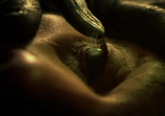 Призраки (2011) через торрент бесплатно Призраки (2011) сериал через торрент бесплатно