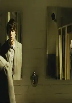 Двойник (2013) через торрент бесплатно Двойник (2013) фильм через торрент бесплатно