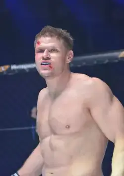 Воин (2015) в хорошем качестве через торрент Воин (2015) фильм в хорошем качестве через торрент