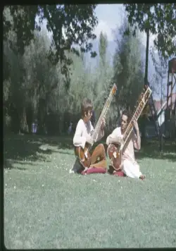 Джордж Харрисон: Жизнь в материальном мире (2011) через торрент бесплатно Джордж Харрисон: Жизнь в материальном мире (2011) фильм через торрент бесплатно