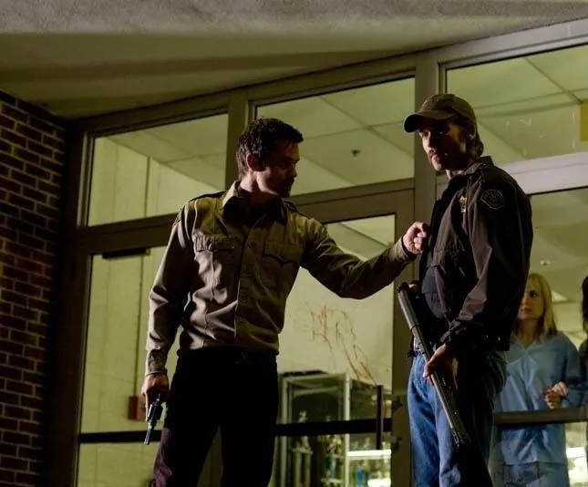 Безумцы (2010) в хорошем качестве через торрент Безумцы (2010) фильм в хорошем качестве через торрент