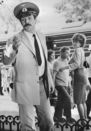 Вокзал для двоих (1982) в хорошем качестве через торрент Вокзал для двоих (1982) фильм в хорошем качестве через торрент