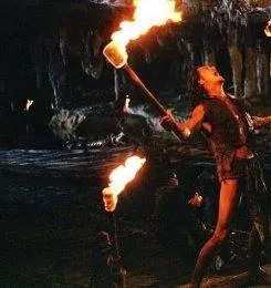 Три королевы Сиама (2008) через торрент скачать Три королевы Сиама (2008) фильм через торрент скачать