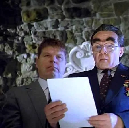 На Дерибасовской хорошая погода, или На Брайтон Бич опять идут дожди (1992) через торрент бесплатно На Дерибасовской хорошая погода, или На Брайтон Бич опять идут дожди (1992) фильм через торрент бесплатно