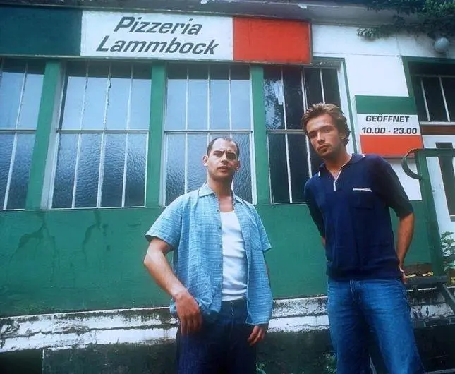 Ламмбок — всё ручной работы (2001) через торрент бесплатно Ламмбок — всё ручной работы (2001) фильм через торрент бесплатно