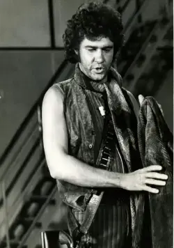 Гений, два земляка и птенчик (1975) через торрент скачать Гений, два земляка и птенчик (1975) фильм через торрент скачать