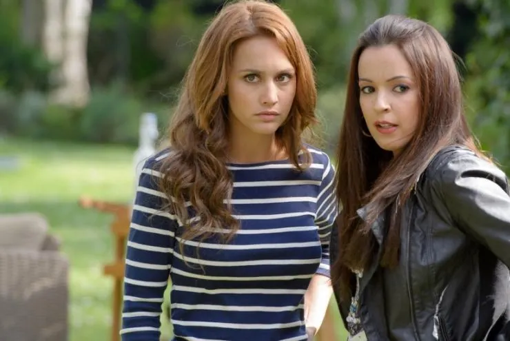 Неизвестная (2014) через торрент скачать Неизвестная (2014) сериал через торрент скачать