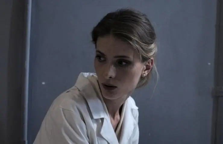 Консультант (2016) через торрент бесплатно Консультант (2016) сериал через торрент бесплатно