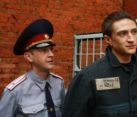 Побег (2010) через торрент бесплатно Побег (2010) сериал через торрент бесплатно