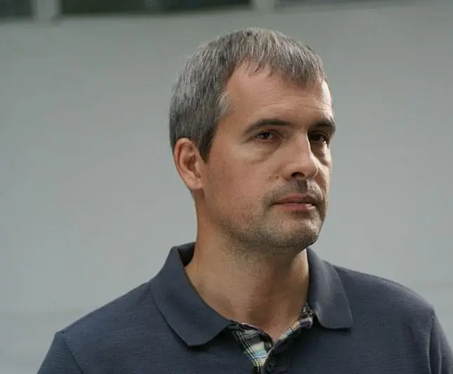 По горячим следам (2011) в хорошем качестве через торрент По горячим следам (2011) сериал в хорошем качестве через торрент