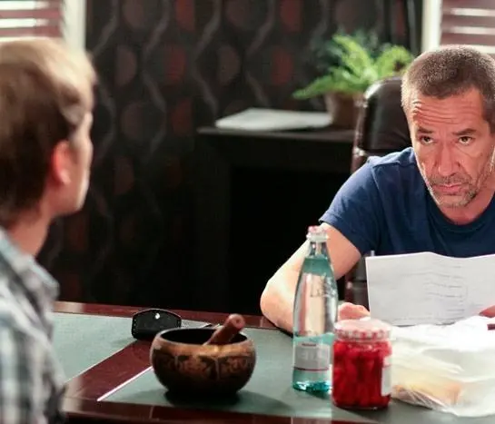 Костоправ (2011) через торрент бесплатно Костоправ (2011) сериал через торрент бесплатно