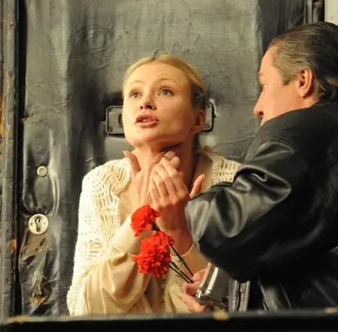 Робинзон (2010) через торрент бесплатно Робинзон (2010) сериал через торрент бесплатно