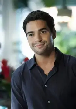 Ангелы Чарли (2011) через торрент скачать Ангелы Чарли (2011) сериал через торрент скачать