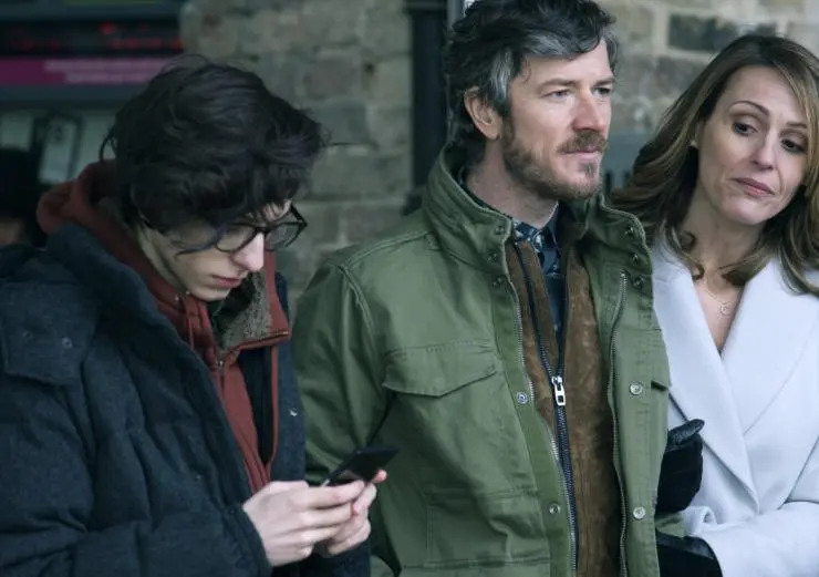 Спаси меня (2018) через торрент скачать Спаси меня (2018) сериал через торрент скачать