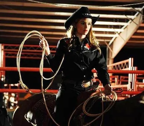 Пляжный коп (2010) через торрент скачать Пляжный коп (2010) сериал через торрент скачать