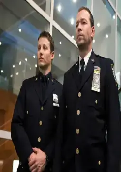 Голубая кровь (2010) через торрент бесплатно Голубая кровь (2010) сериал через торрент бесплатно