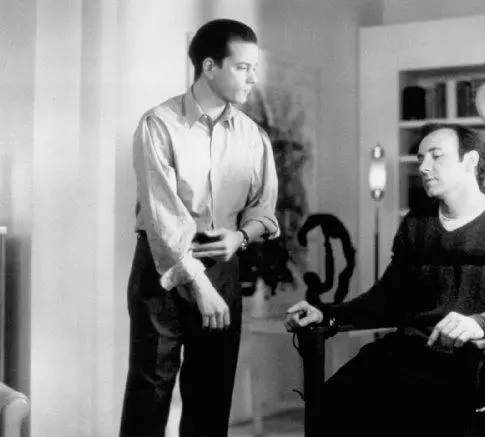 Среди акул (1994) через торрент бесплатно Среди акул (1994) фильм через торрент бесплатно