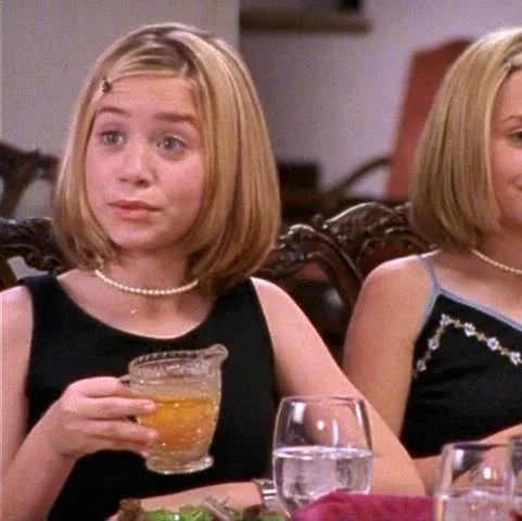 Паспорт в Париж (1999) в хорошем качестве через торрент Паспорт в Париж (1999) фильм в хорошем качестве через торрент