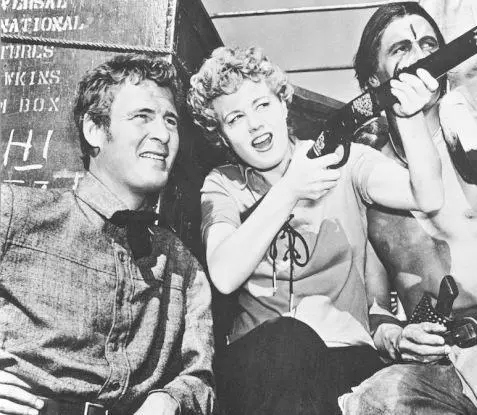 Винчестер 73 (1950) через торрент бесплатно Винчестер 73 (1950) фильм через торрент бесплатно