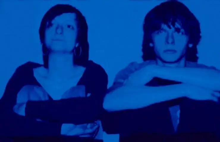 Дохлая кошка (2008) через торрент бесплатно Дохлая кошка (2008) фильм через торрент бесплатно