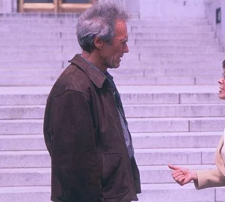 Настоящее преступление (1999) в хорошем качестве через торрент Настоящее преступление (1999) фильм в хорошем качестве через торрент