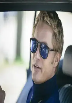 В поисках Стива Маккуина (2019) через торрент бесплатно В поисках Стива Маккуина (2019) фильм через торрент бесплатно