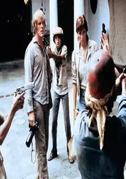 Под огнем (1983) через торрент скачать Под огнем (1983) фильм через торрент скачать