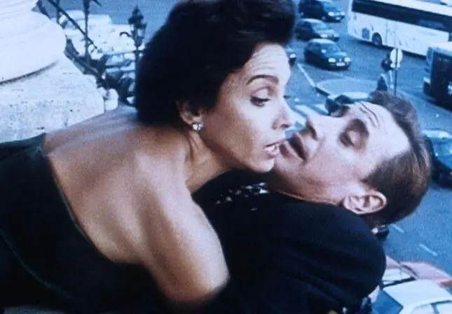 Опасности любви (1996) через торрент скачать Опасности любви (1996) фильм через торрент скачать