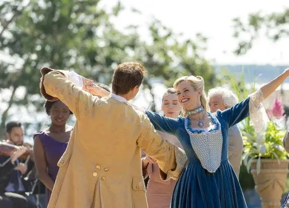 Ешь, пей и умри: Детективная загадка для гурманов (2017) через торрент скачать Ешь, пей и умри: Детективная загадка для гурманов (2017) фильм через торрент скачать