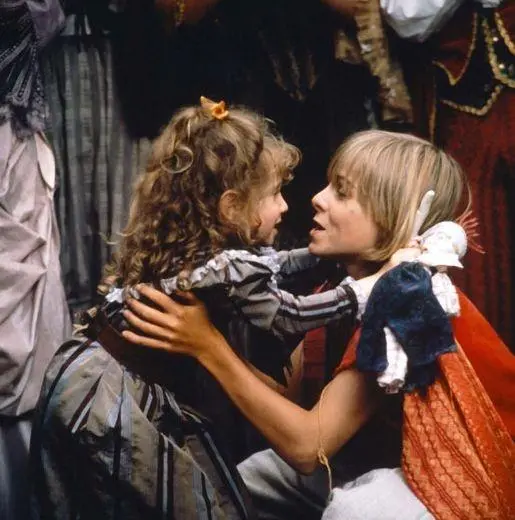 Новое платье короля (1994) через торрент скачать Новое платье короля (1994) фильм через торрент скачать