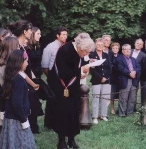 Сады осенью (2006) через торрент скачать Сады осенью (2006) фильм через торрент скачать