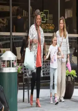 Чудеса с небес (2016) в хорошем качестве через торрент Чудеса с небес (2016) фильм в хорошем качестве через торрент