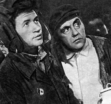 Майские звезды (1959) в хорошем качестве через торрент Майские звезды (1959) фильм в хорошем качестве через торрент