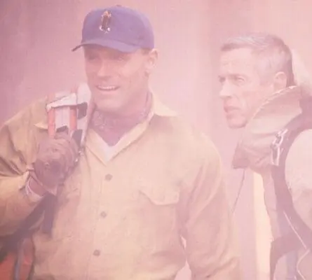 Огненный шторм (1998) через торрент бесплатно Огненный шторм (1998) фильм через торрент бесплатно