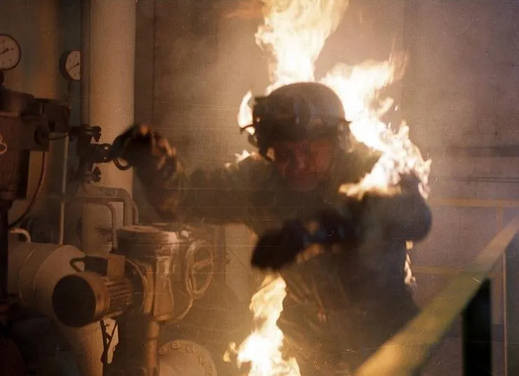 Змеиная битва (2004) через торрент бесплатно Змеиная битва (2004) фильм через торрент бесплатно