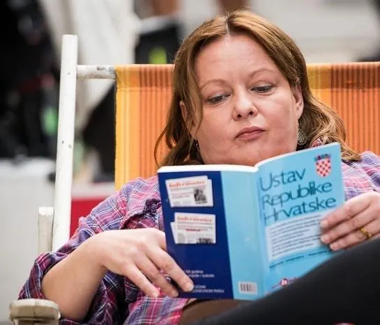 Конституция хорватской республики (2016) через торрент скачать Конституция хорватской республики (2016) фильм через торрент скачать