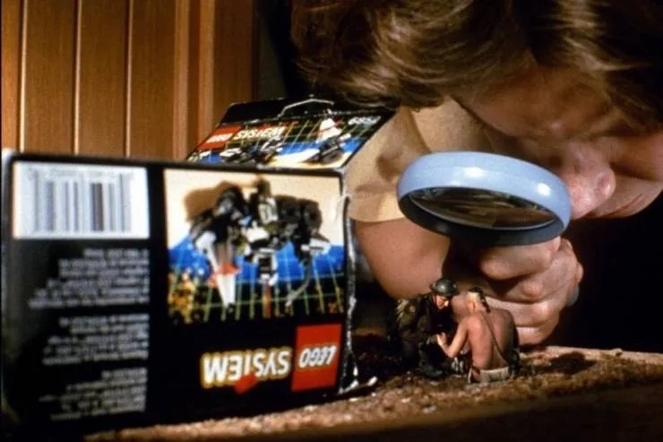 Индеец в шкафу (1995) в хорошем качестве через торрент Индеец в шкафу (1995) фильм в хорошем качестве через торрент