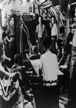 Герои утлого суденышка (1955) через торрент скачать Герои утлого суденышка (1955) фильм через торрент скачать