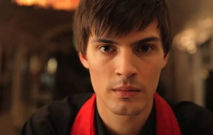 Частоты любви (2013) через торрент скачать Частоты любви (2013) фильм через торрент скачать