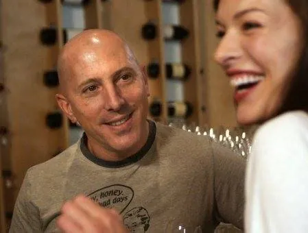 Кровь в вино (2010) через торрент скачать Кровь в вино (2010) фильм через торрент скачать